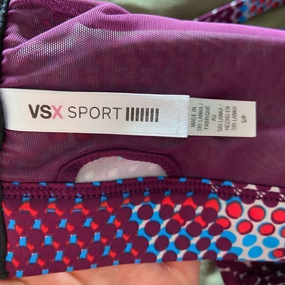Victoria’s Secret Sports Bra - Picture 4 of 4